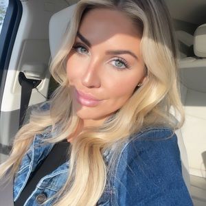 Meet your Posher, Kasey